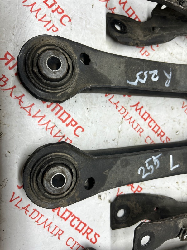 комплект задних рычагов, 4000 рублей, Владимир