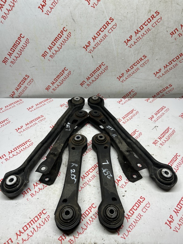 комплект задних рычагов, 4000 рублей, Владимир