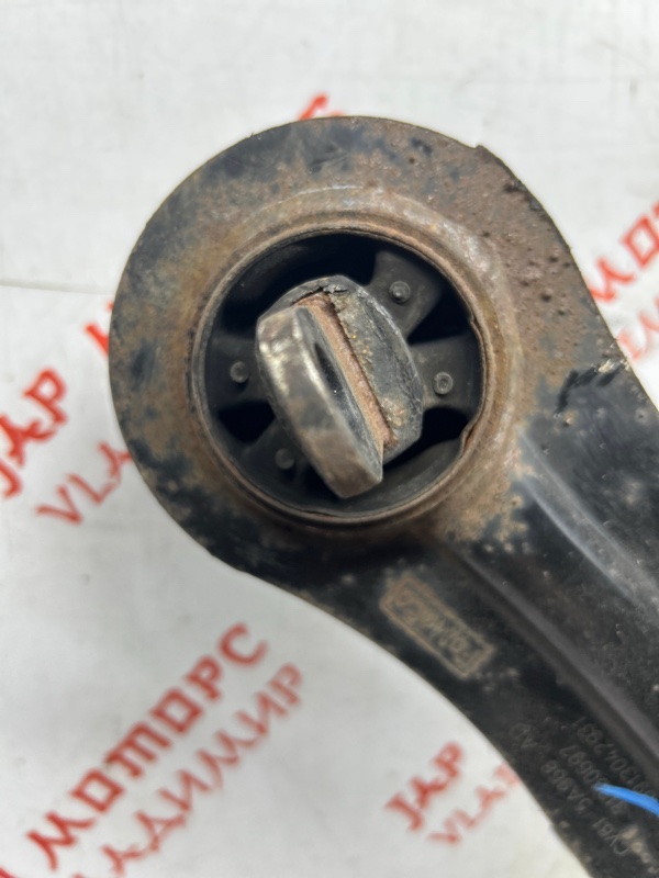 Кулак поворотный, 3500 рублей, Владимир