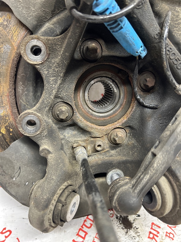 Кулак поворотный, 3000 рублей, Владимир