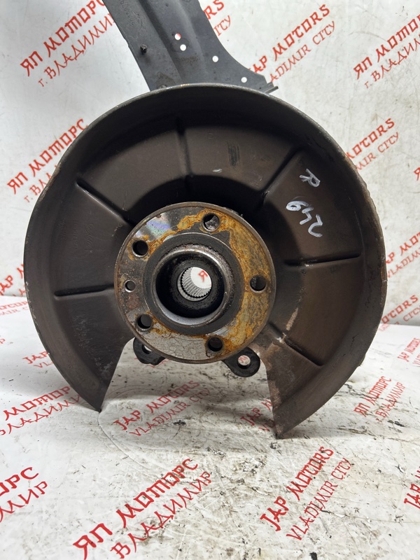 Кулак поворотный, 3500 рублей, Владимир