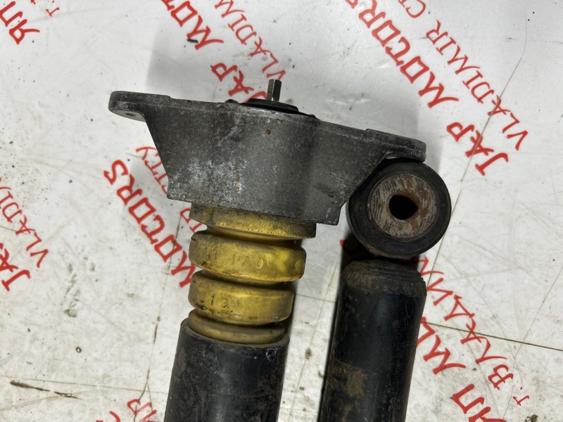 Амортизатор подвески, 2000 рублей, Владимир