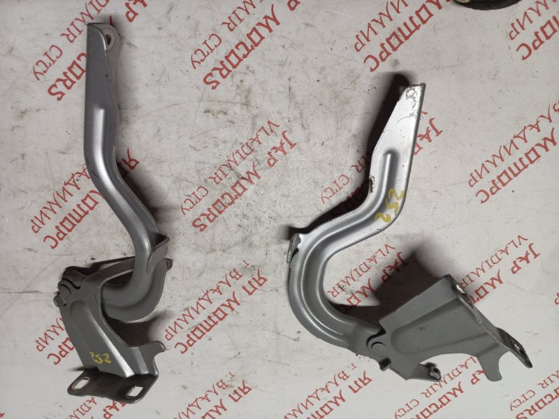 Петля капота, 4000 рублей, Владимир