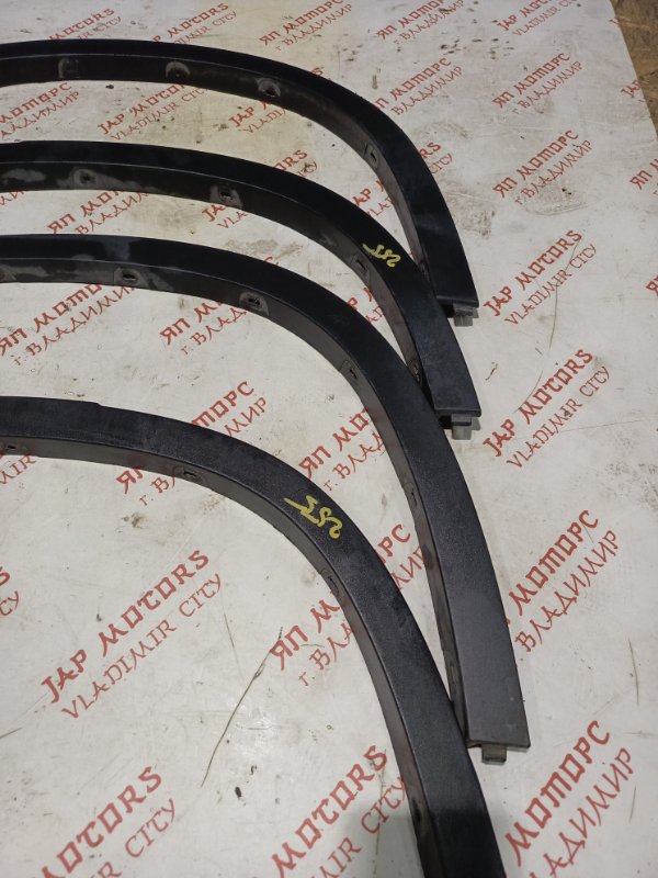 Арка крыла, 2000 рублей, Владимир