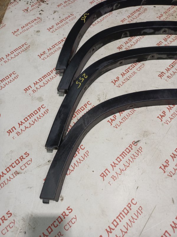 Арка крыла, 2000 рублей, Владимир