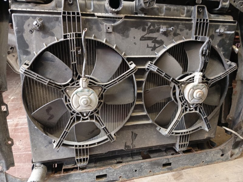 Рамка радиатора, 15000 рублей, Владимир