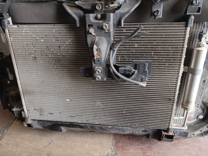 Рамка радиатора, 15000 рублей, Владимир