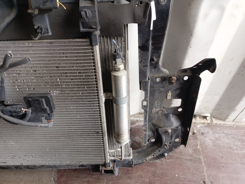 Рамка радиатора, 15000 рублей, Владимир