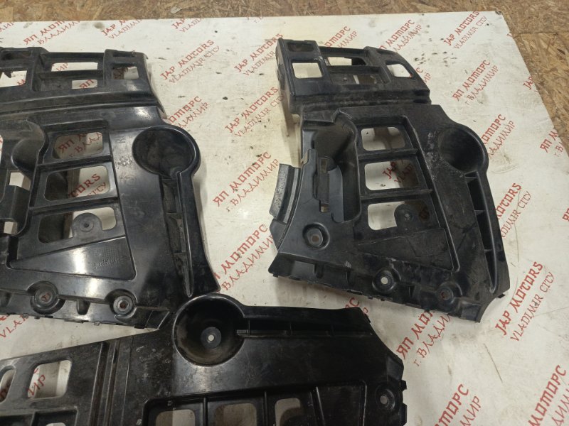 Крепление бампера, 1500 рублей, Владимир