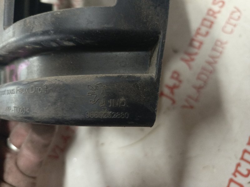 Крепление бампера, 1500 рублей, Владимир