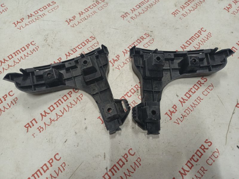 Крепление бампера, 1000 рублей, Владимир