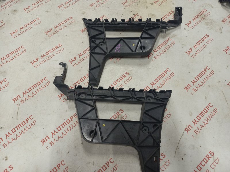 Крепление бампера, 1500 рублей, Владимир