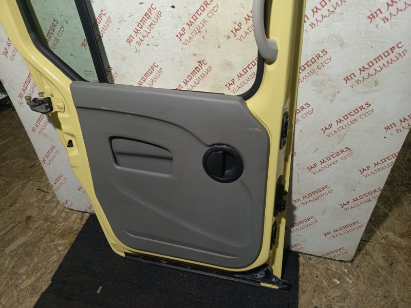 Дверь боковая, 16000 рублей, Владимир