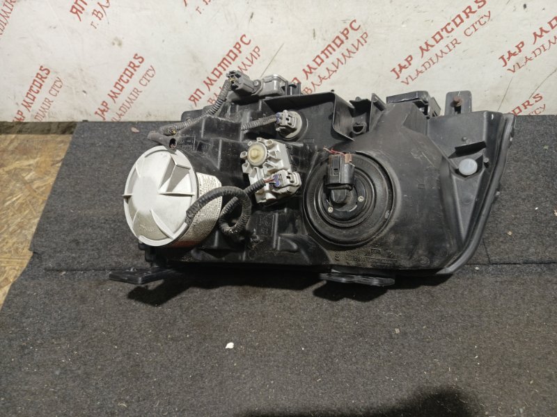 Фара ксеноновая, 12000 рублей, Владимир