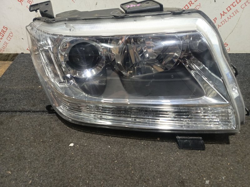 Фара ксеноновая, 12000 рублей, Владимир