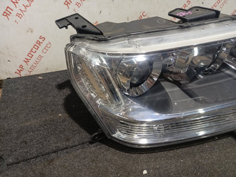 Фара ксеноновая, 12000 рублей, Владимир