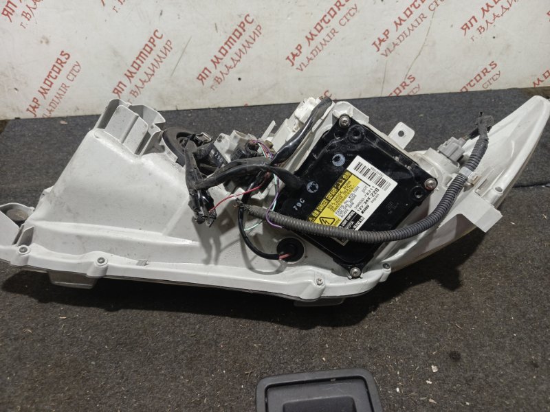 Фара ксеноновая, 15000 рублей, Владимир