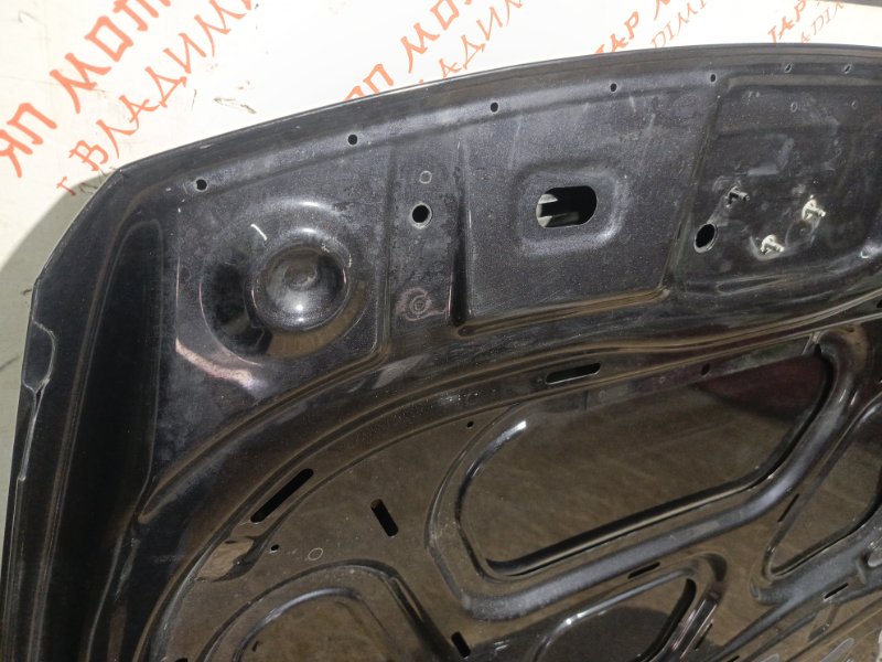 Капот, 10000 рублей, Владимир