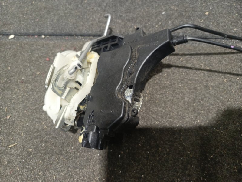 Замок боковой двери, 1000 рублей, Владимир