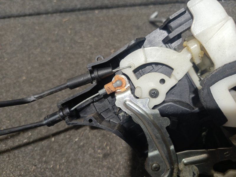 Замок боковой двери, 1000 рублей, Владимир