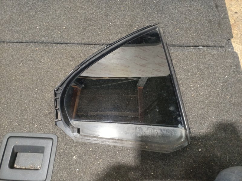 Стекло двери, 500 рублей, Владимир