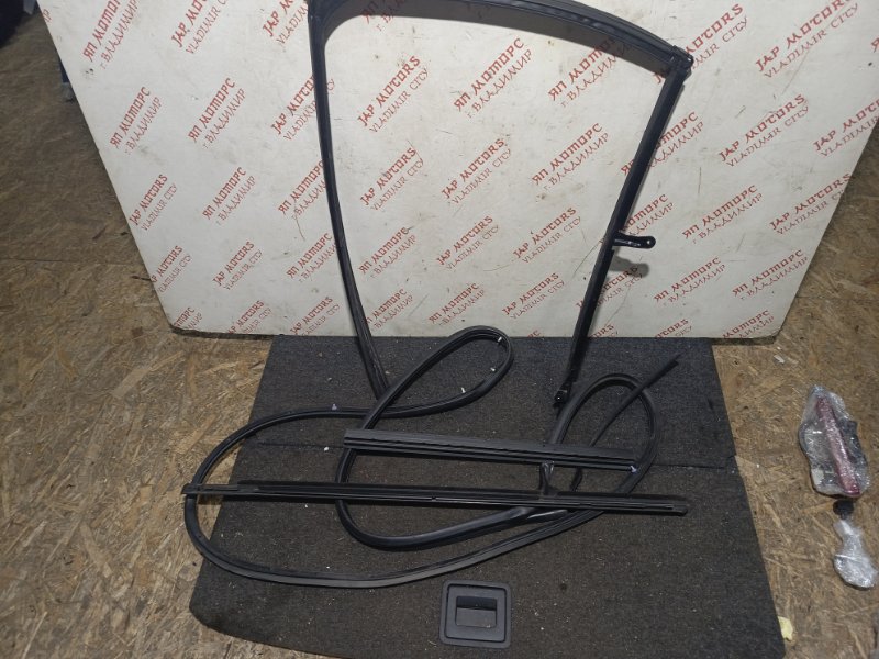 Уплотнительная резинка боковой двери, 1500 рублей, Владимир