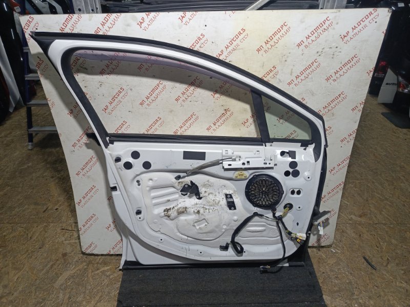 Дверь боковая, 16000 рублей, Владимир