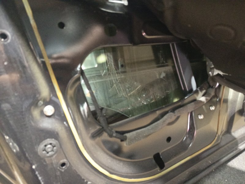 Дверь боковая, 15000 рублей, Владимир