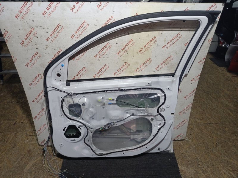 Дверь боковая, 27000 рублей, Владимир