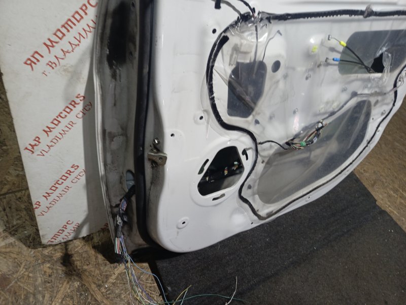 Дверь боковая, 27000 рублей, Владимир