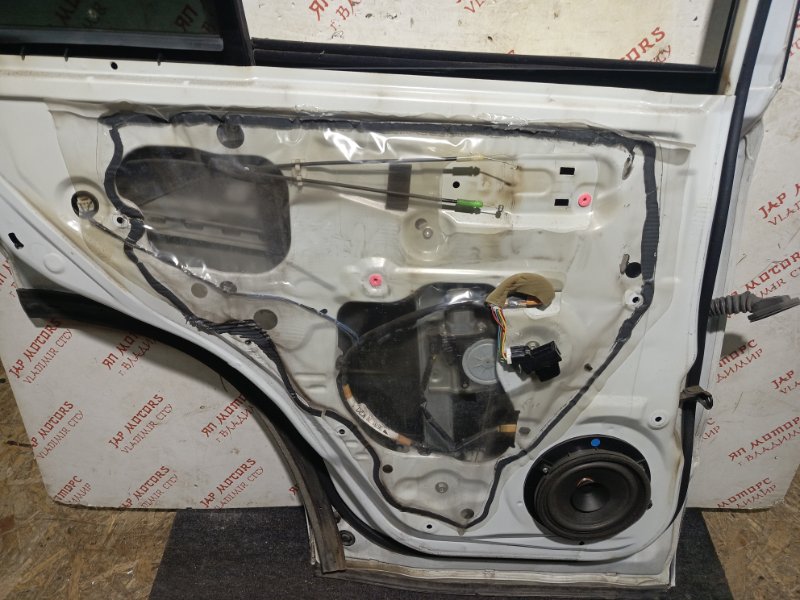 Дверь боковая, 16000 рублей, Владимир