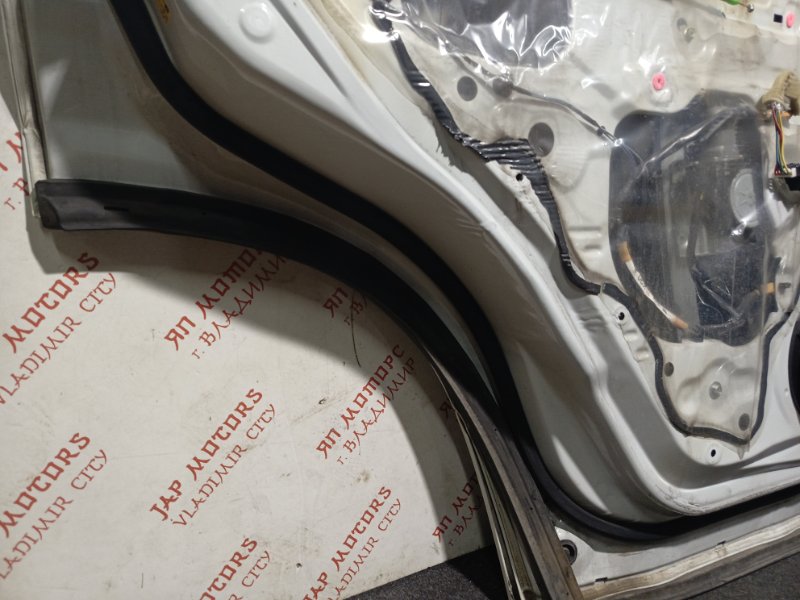 Дверь боковая, 16000 рублей, Владимир