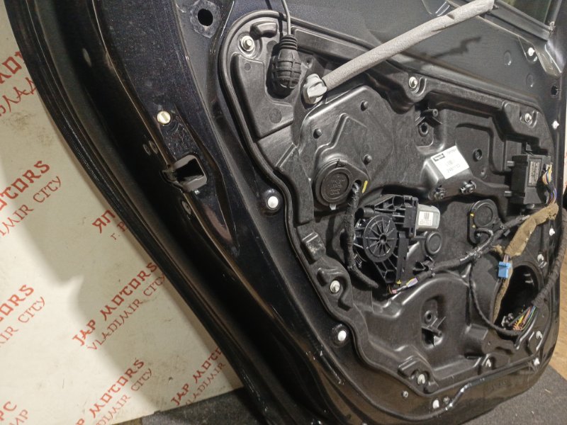 Дверь боковая, 19000 рублей, Владимир