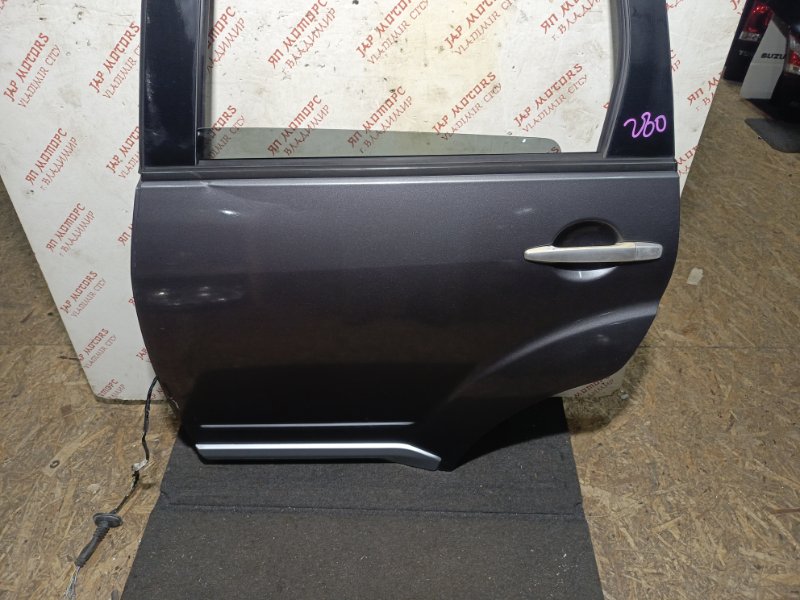 Дверь боковая, 10000 рублей, Владимир