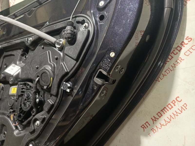 Дверь боковая, 18000 рублей, Владимир