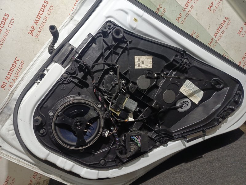 Дверь боковая, 23000 рублей, Владимир