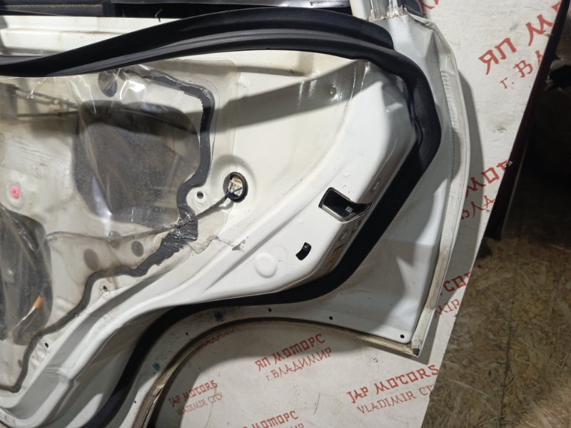 Дверь боковая, 16000 рублей, Владимир