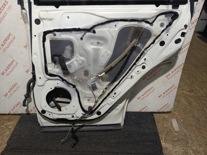 Дверь боковая, 8000 рублей, Владимир