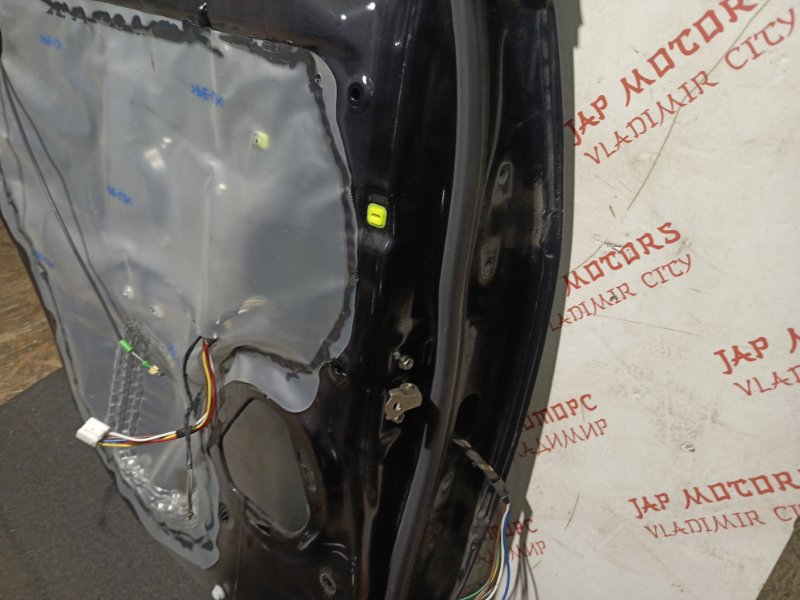 Дверь боковая, 12000 рублей, Владимир