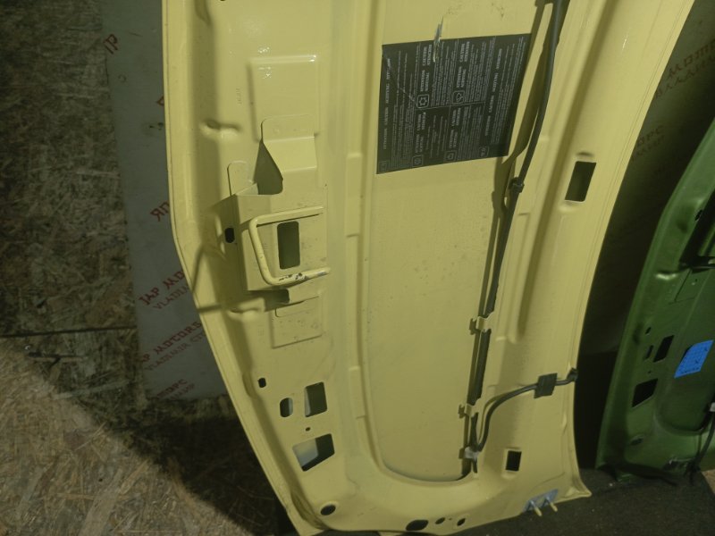 Капот, 10000 рублей, Владимир