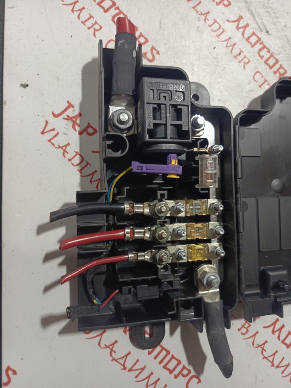 Блок предохранителей, 2500 рублей, Владимир