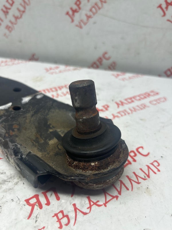 Рычаг подвески нижний, 3500 рублей, Владимир
