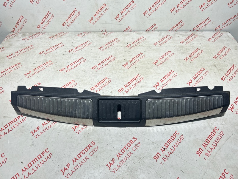 Накладка замка багажника, 1500 рублей, Владимир