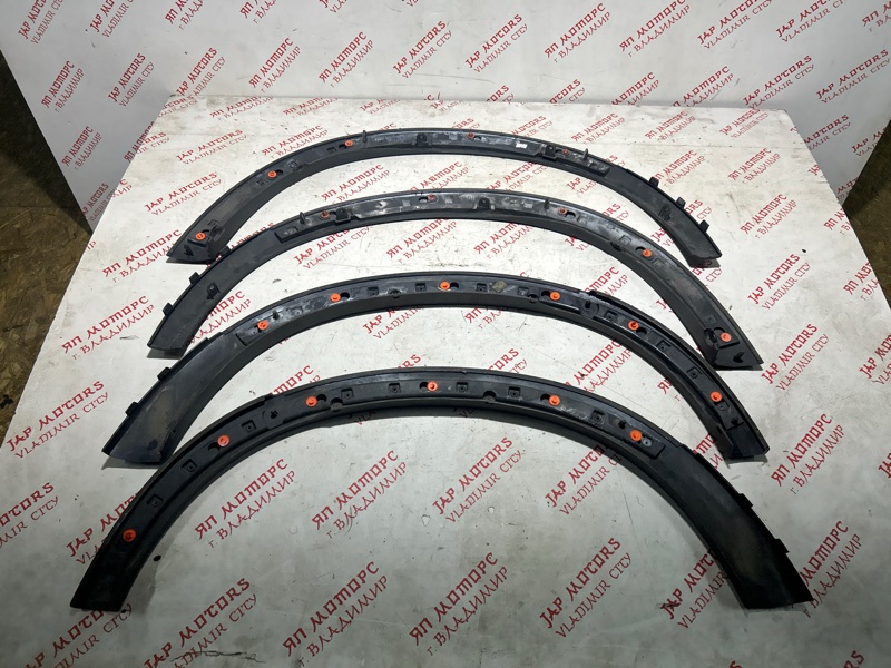 Арка крыла, 1000 рублей, Владимир