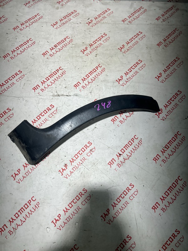 Арка крыла, 2000 рублей, Владимир