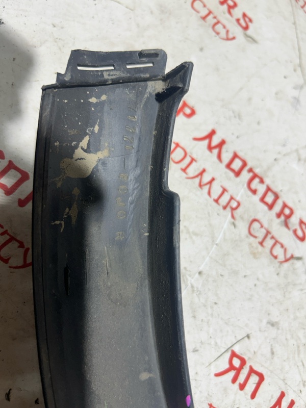 Арка крыла, 2000 рублей, Владимир