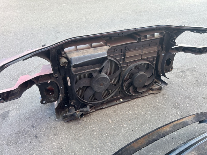 Рамка радиатора, 25000 рублей, Владимир