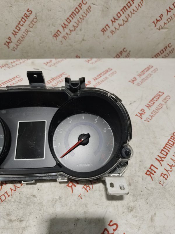 Щиток приборов, 2000 рублей, Владимир