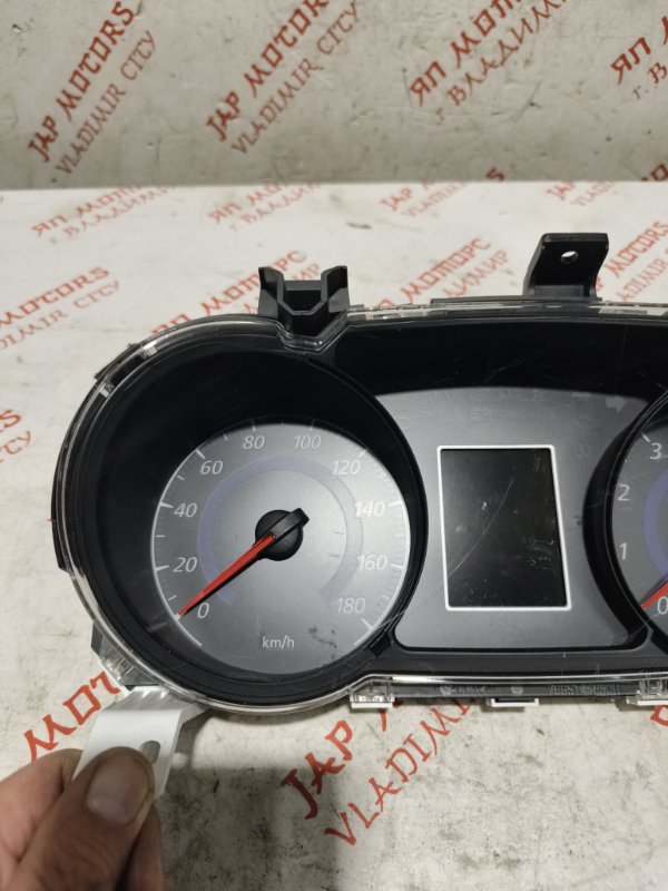 Щиток приборов, 2000 рублей, Владимир