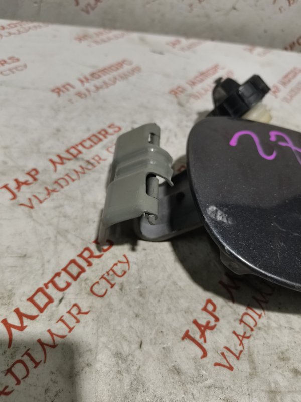 Лючок топливного бака, 1000 рублей, Владимир